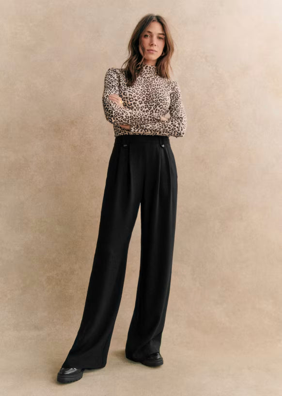 Wide-Leg Trousers