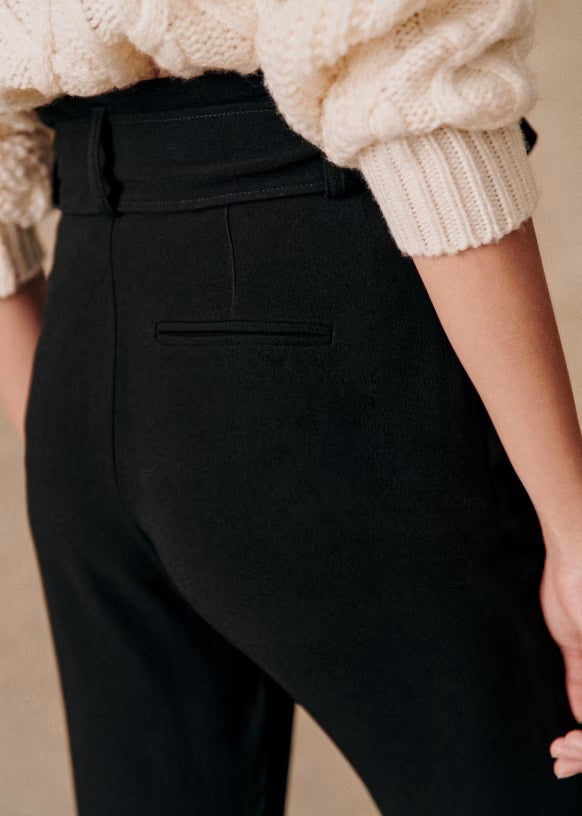Tailored flared trousers
